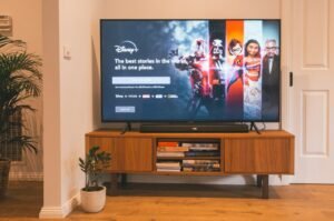 Blog 4 Top 43-inch TVs in India (2024): The Perfect Choice for Your Home Entertainment