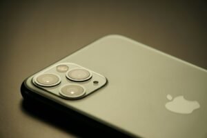Blog 3 iPhone 16 Series Buying Guide: Compare & Choose the Best Apple Experience